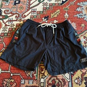 Wowie Shorts Size L (33-36)